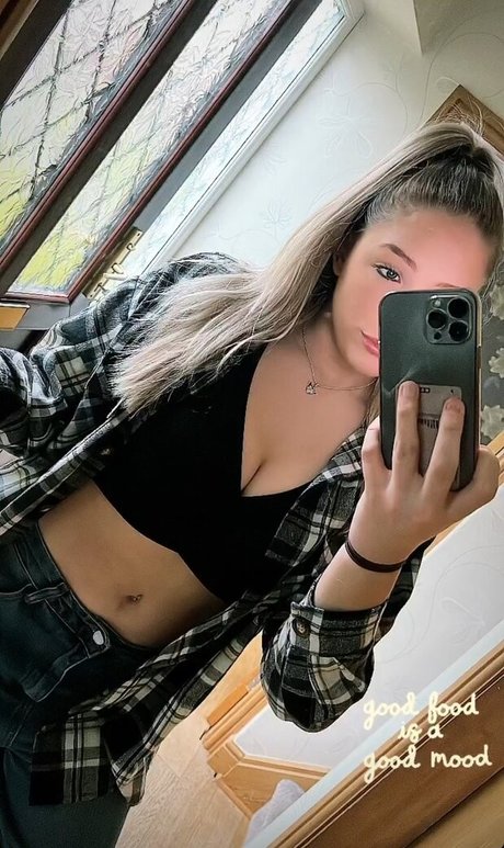 Caitlin Beevers セクシー女優 写真