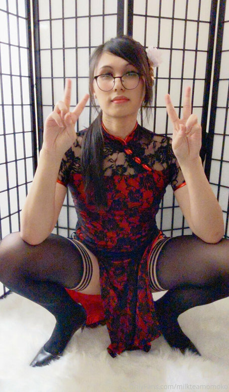 milkteamomoko ポルノスター 裸 ギャラリー