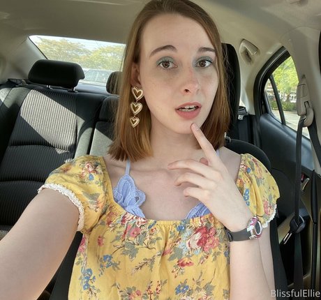 妊娠中のアジア人オンリーファンズ 無料アダルト 画像