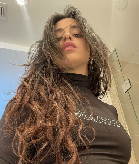 Camila Cabello ポルノスター ベスト 画像