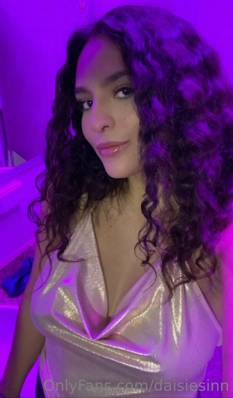 小人ヌードオンリーファンズ ヌード ギャラリー