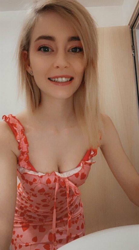 小人の裸OnlyFans 無料ポルノ 画像