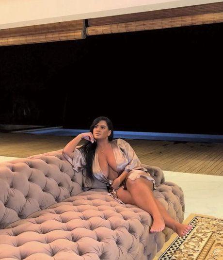 18歳のオンリーファンズ 無料裸 アーカイブ