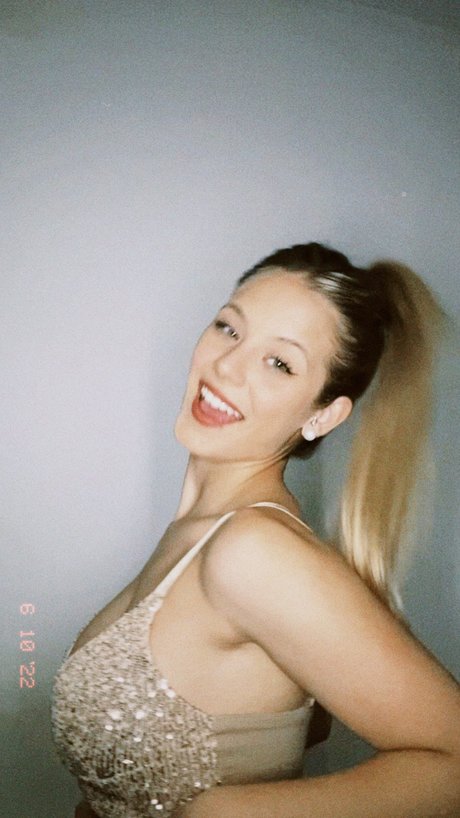 手コキ 主観視点 オンリーファンズ アダルト無料 写真