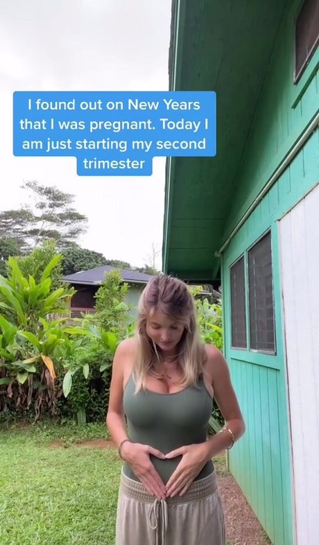 Isabella Abell 独占ポルノスター 画像