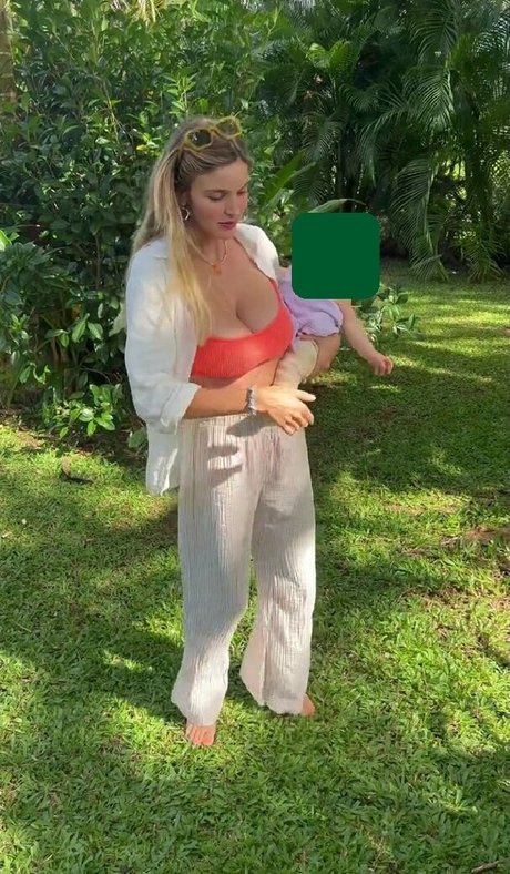 Isabella Abell xxx女優 画像