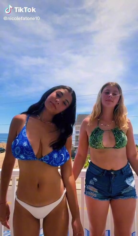 Nicole Fatone xxx女優 ギャラリー