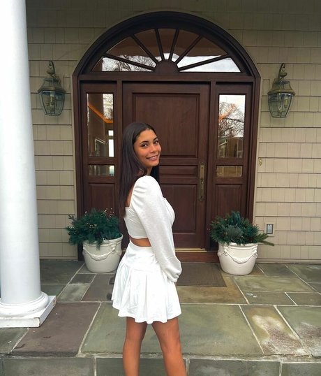 ポニーテールオンリーファンズ 無料 写真