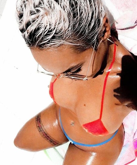 アジアンゴス オンリーファンズ ホットセックス 画像