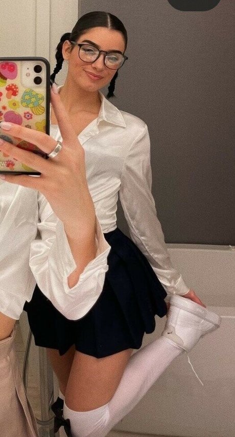 甘いおまんこオンリーファンズ 無料 写真