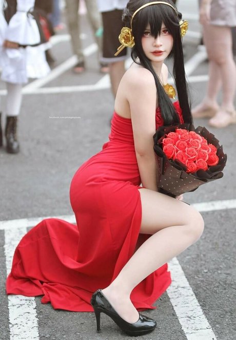 パタヤ レディーボーイ OnlyFans ポルノ 画像