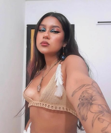 シックオンリーファン 無料アダルト 写真