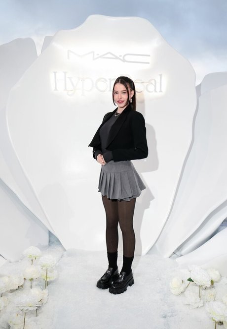 Lea Elui ポルノスター アーカイブ