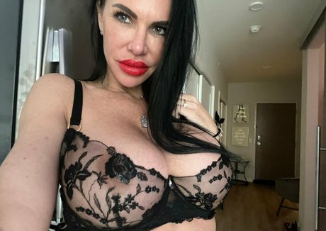 巨尻オンリーファン セックス 写真