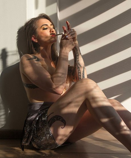 Ingrid Brans ヌードモデル 写真