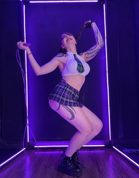 毛深いラテン系オンリーファンズ xxx アーカイブ