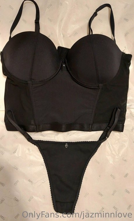 金髪クーガーオンリーファンズ 無料xxx 写真