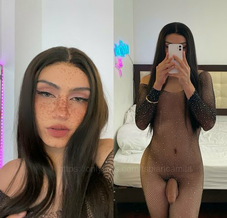 tsbiancamila 裸モデル 写真