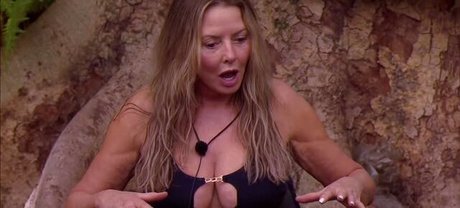 フィットネスアナルOnlyFans 無料 画像