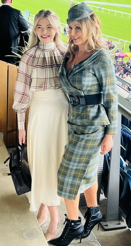 赤毛のソロOnlyFans ベスト 写真