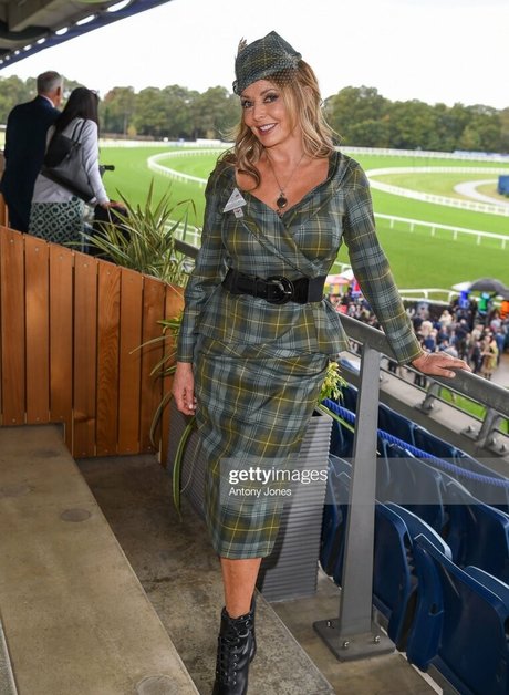 セクシーなドレスOnlyFans アートxxx 画像