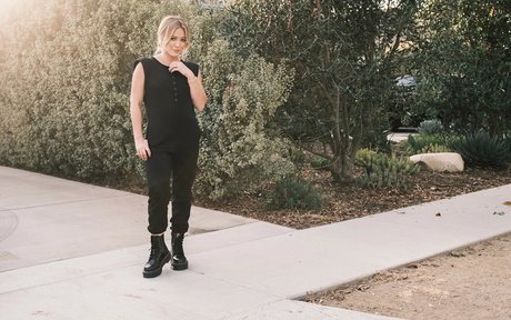 巨大なペニスオンリーファンズ パーフェクト 画像