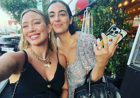 アジアン・エボニー・オンリーファンズ ホット裸 画像