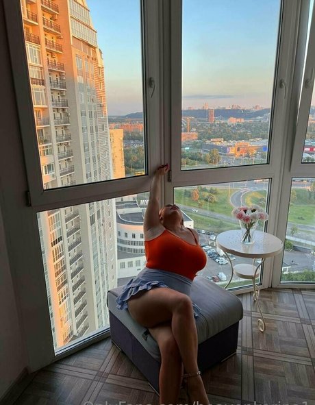 50歳以上のオンリーファンズ セクシー 写真