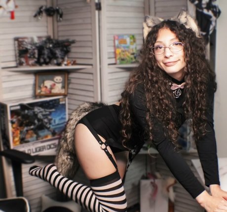 itwhiskarafterdark アートモデル 画像