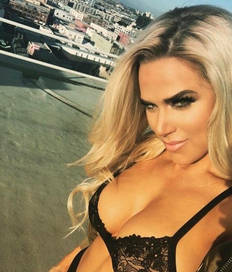 ティーントランスオンリーファン 裸 アーカイブ