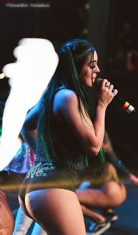 MC Bella Angel ヌードのポルノスター 写真