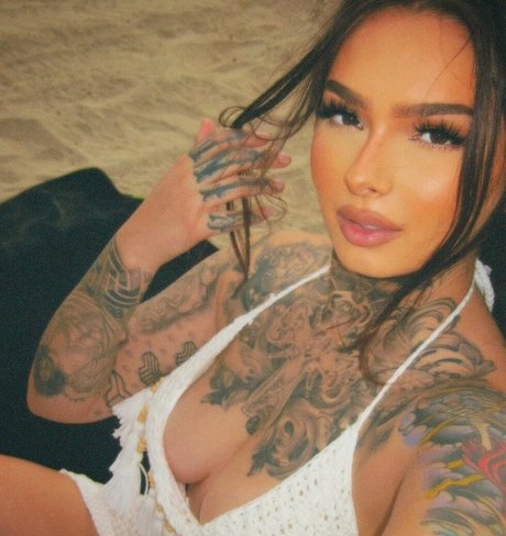 Zhavia ホットなスター 写真