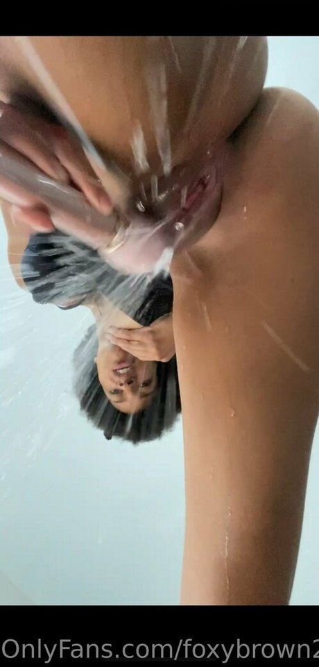 18歳のオンリーファンズ アダルト 写真