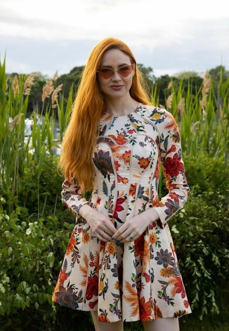 BBW TS オンリーファンズ 美しいポルノ 写真