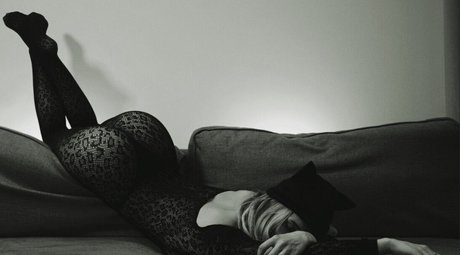 熟女フェラチオOnlyFans 美しい 画像