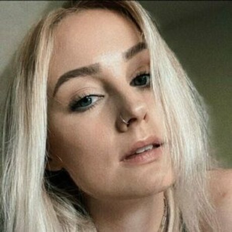 hellbntheavensnt アートモデル 写真