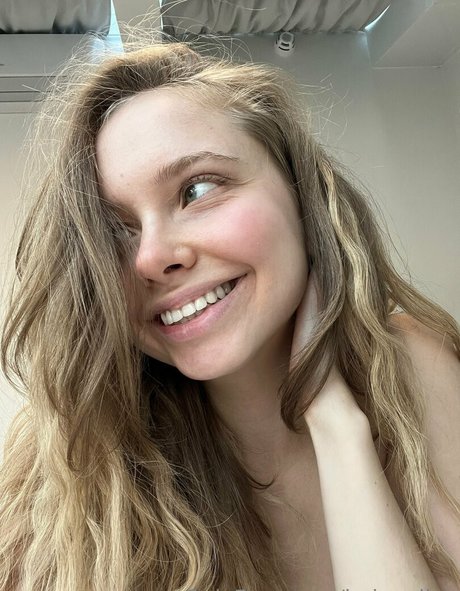 baby riley セクシーなスター 写真