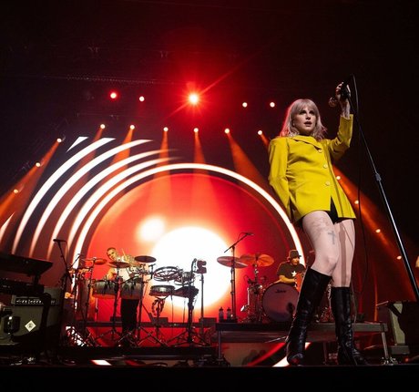 巨尻オンリーファン ヌード 画像