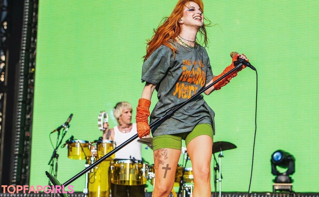 英国のティーンオンリーファン トップ 画像