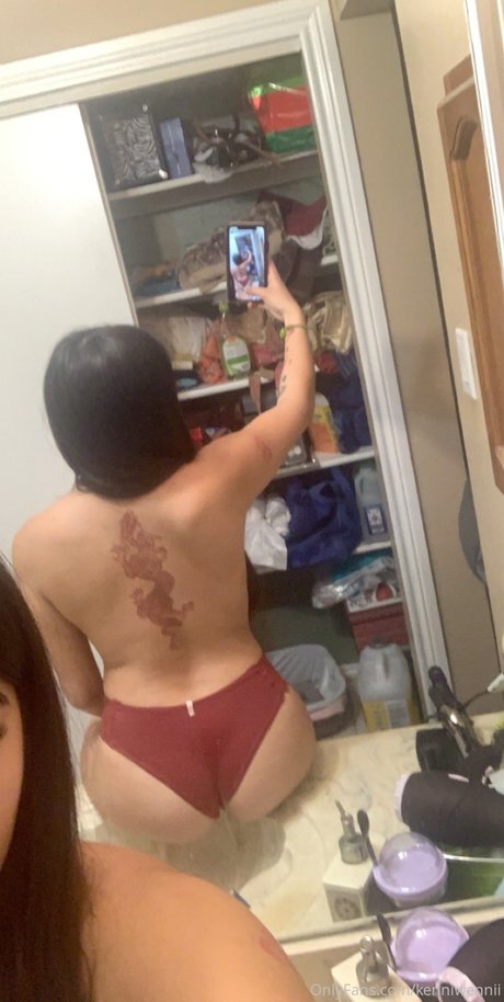 巨大なチンポを持つシーメールオンリーファンズ 無料エロ アーカイブ