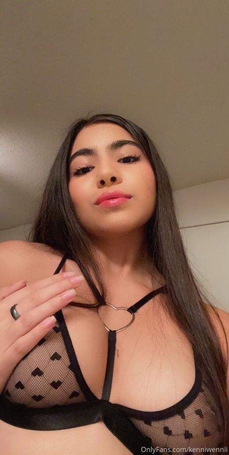 フェイシャルオンリーファンズ 美しい アーカイブ