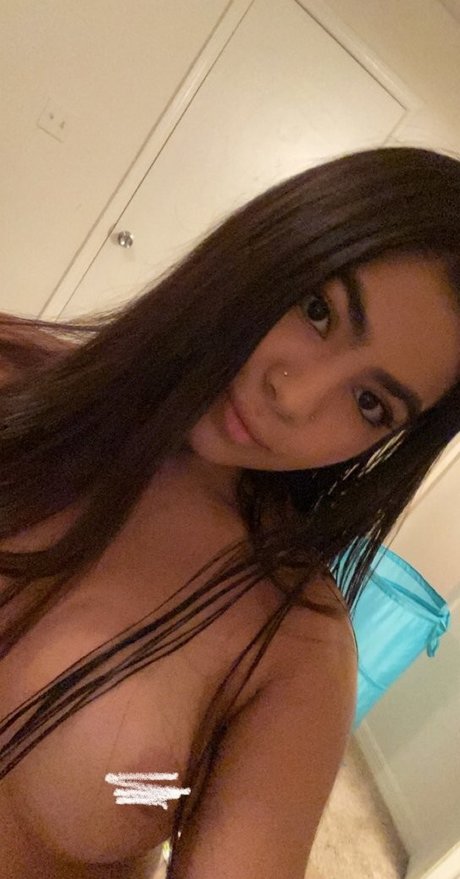 kenniwennii ヌード女優 写真