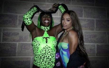 女装オンリーファン ホット裸 画像