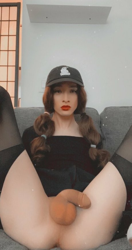 Stormy buns ポルノモデル 写真