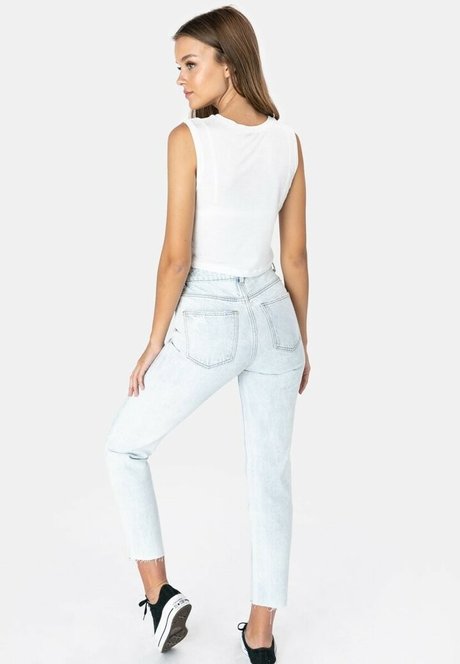 フィットネスインフルエンサーオンリーファンズ 無料アダルト 写真