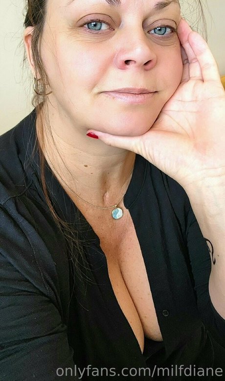 大きな黒い猫OnlyFans 無料セクシー アーカイブ