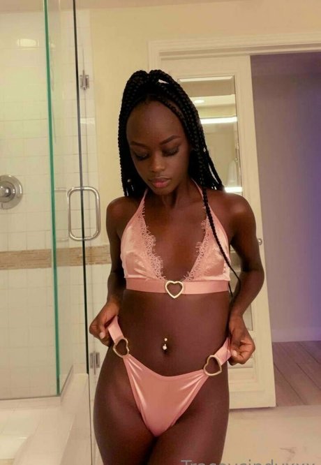 大きなお尻と巨乳のオンリーファンズ 美しいxxx ギャラリー