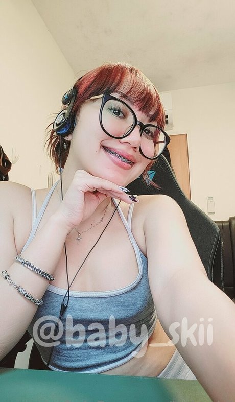 Baby skii ホットなスター 写真