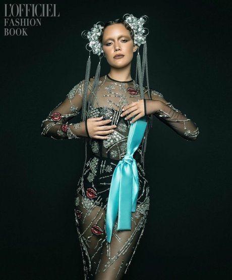 Olivia Ponton 完璧な女優 写真