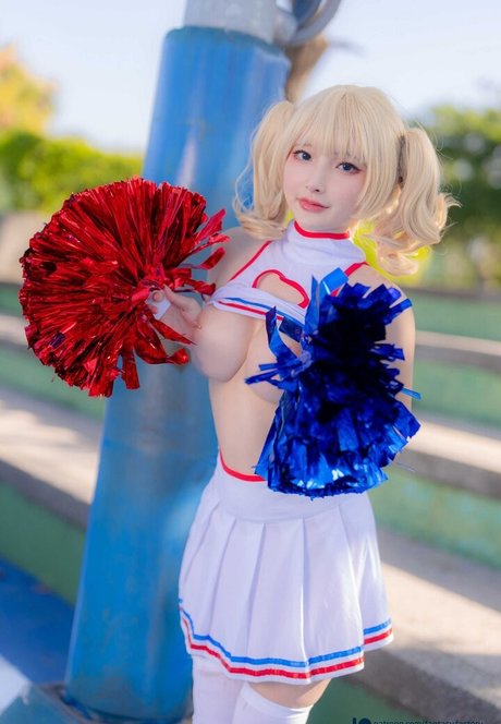 ヌード 屋外 OnlyFans ポルノ 画像